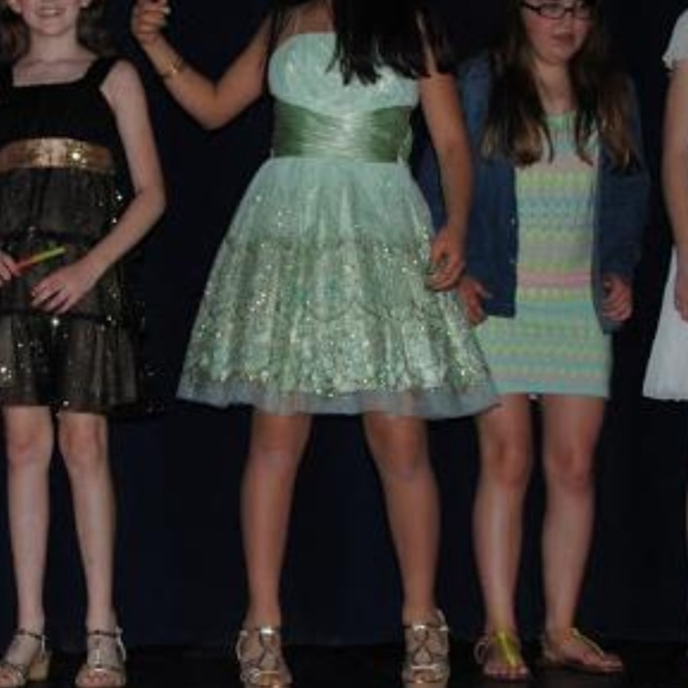 Morgan and Co. Green Party Dress